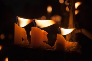 Vijf tot nadenken stemmende leringen van de Dalai Lama