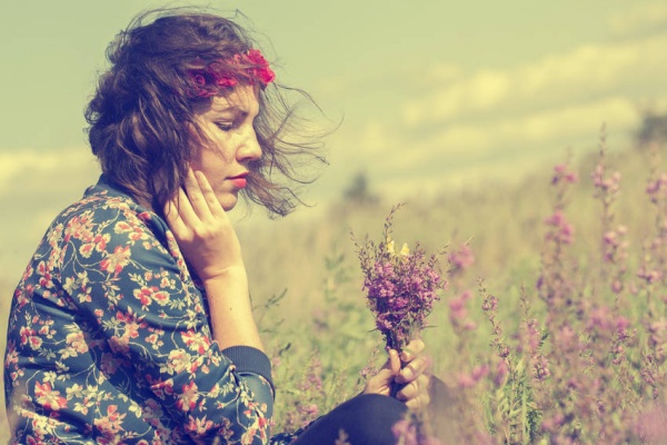 Vrouw met Bloemen