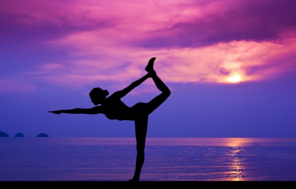 Streef je naar een betere gezondheid? Probeer yoga!