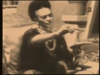 Frida Kahlo Schildert