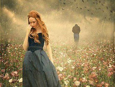 Vrouw in Bloemenveld