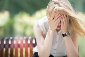 Vier feilloze methodes om angst onmiddellijk te overwinnen