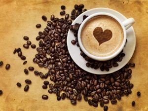 Zeven voordelen die cafeïnevrije koffie biedt voor je hersenen