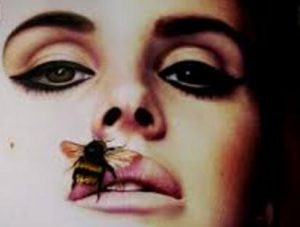 Het leven neemt je geen mensen af, het creëert afstand tussen jou en degenen die je niet nodig hebt