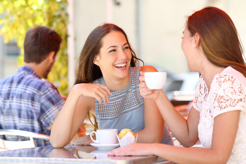 Vriendinnen Die Samen Koffie Drinken