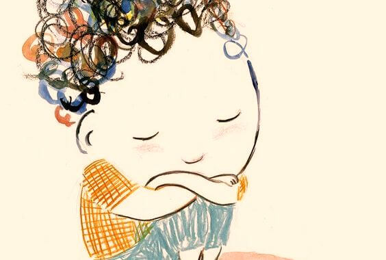 Jongetje Dat Met Zijn Armen Over Elkaar Zit