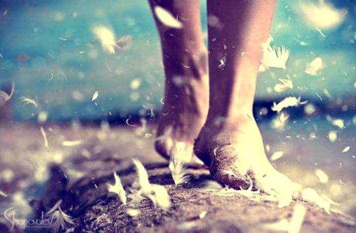 Lijden heeft mij geleerd om sterker te zijn en met mijn blote voeten overal overheen te lopen