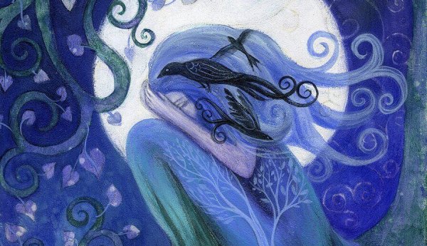 Verdrietig meisje dat zich in het bos verstopt met de vogels omdat zij vergeten is hoe belangrijk het bewaken van haar waardigheid is