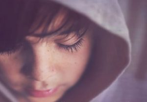 Je verliest je kinderen niet op straat, je verliest ze thuis