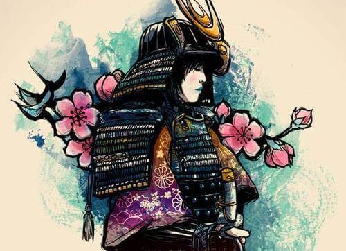 Aziatische vrouw die bedekt is met harnassen en bloemen