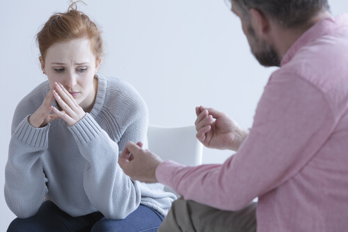 Angstgevoelens verslaan door met een psycholoog te praten