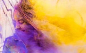 5 tips om te leren lachen om jezelf