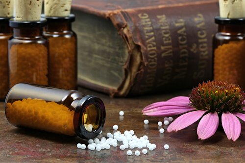Homeopathie als voorbeeld van het menselijke geloof in pseudowetenschappen