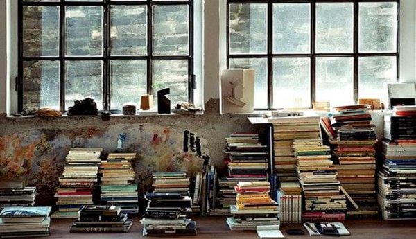 Stapels boeken