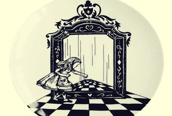 Salvador Dali en Alice in Wonderland
