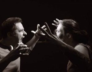 Wat is hetero-agressief gedrag?
