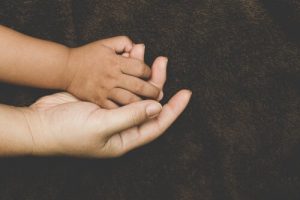 Hechting bij geadopteerde kinderen
