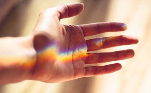 Hand in licht