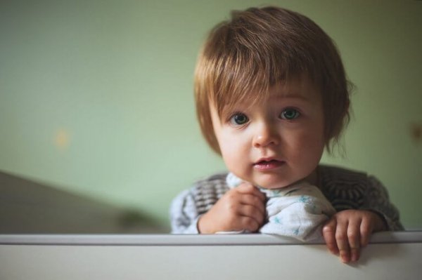 9 maanden oud: mijlpalen in de ontwikkeling van een baby