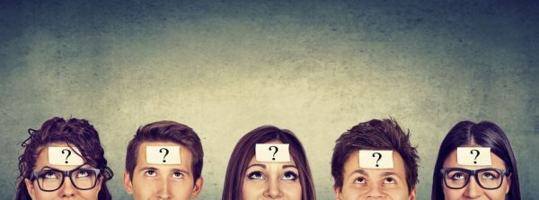 Mensen met een vraagteken op hun voorhoofd