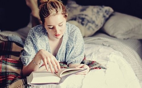 Lezen voor het slapengaan: je hersenen vinden deze gewoonte geweldig