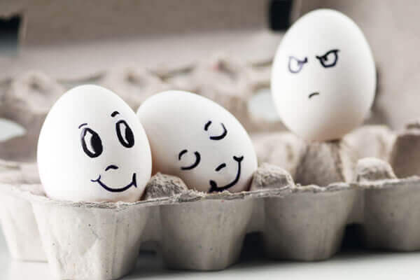 Eieren laten afgunst zien