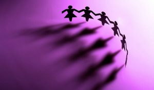 Waarom neemt gendergerelateerd geweld overal toe?