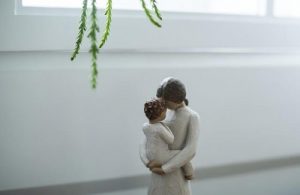 Geef jouw kind vanaf de zwangerschap een vredige kindertijd