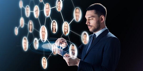 Waarvoor gebruikt men headhunting