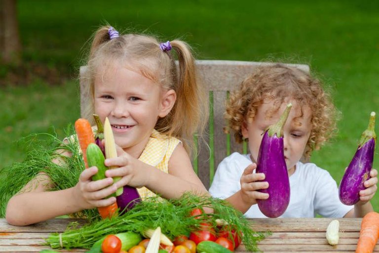 Kinderen met superfoods