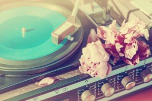 Muziek roept herinneringen op bij mensen met dementie