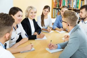 Het verband tussen educatie en politieke overtuigingen