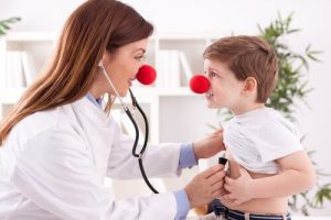 Maak kennis met 7 positieve effecten van lachtherapie