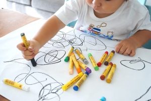 Een kindertekening: fases en ontwikkeling