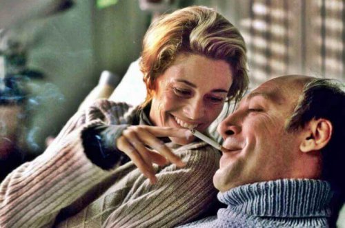 vrouw die ramon helpt sterven