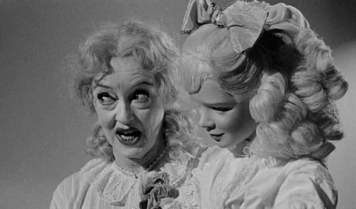 Twee zussen en twee actrices in Baby Jane