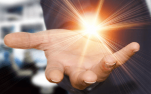 De impact van de three degrees of influence-theorie