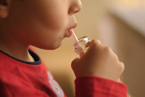 Het verband tussen frisdrank en agressiviteit bij kinderen