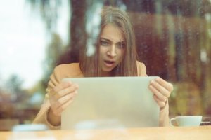 De psychologie van sociale media-trollen