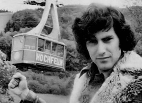 Uri Geller op een bergtop