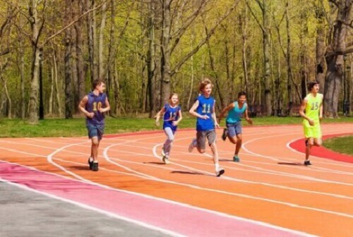 Kinderen leren te sporten