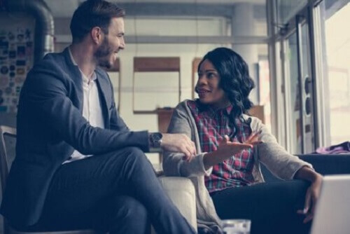 Negatieve gedachten beïnvloeden de manier waarop we met complimentjes omgaan