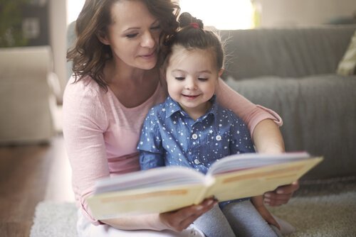 De voordelen van voorlezen aan kleine kinderen