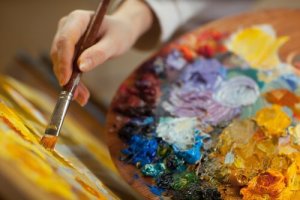 Zes vormen van kunsttherapie voor volwassenen