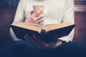 De psychologische voordelen van biografieën lezen