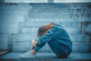 Emotionele afhankelijkheid tijdens de adolescentie