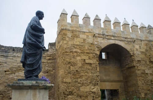 Standbeeld van Seneca in Cordoba, Spanje
