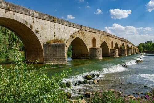 De oude brug van Tordesillas