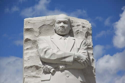 Een beeld van Martin Luther King Jr.