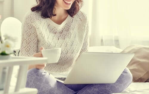 Helpt het niet in je pyjama blijven tijdens quarantaine